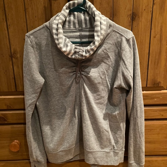 In A Cinch Reversible Pullover - Picture 2 of 5